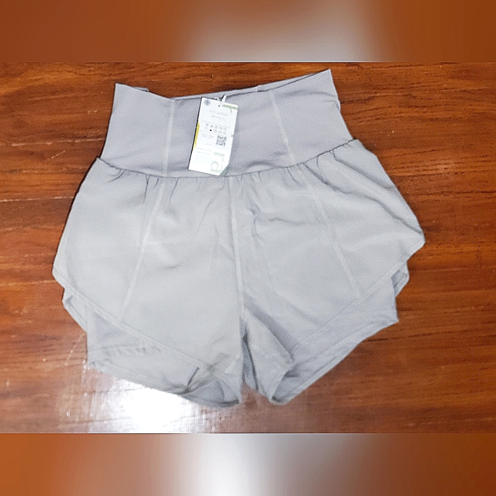 Halara - Super High Rise 2-in-1 short